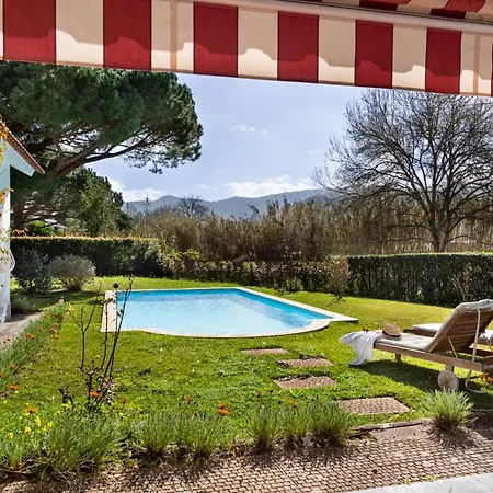 Altido Idyllic House With Pool And Garden In Colares